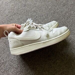 Nike Court Borough Low Top Light Grey White Cream Swoosh Logo Sneakers Womens 8